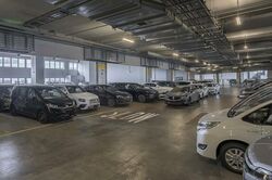 Carros Centre (D25), Factory #460343721